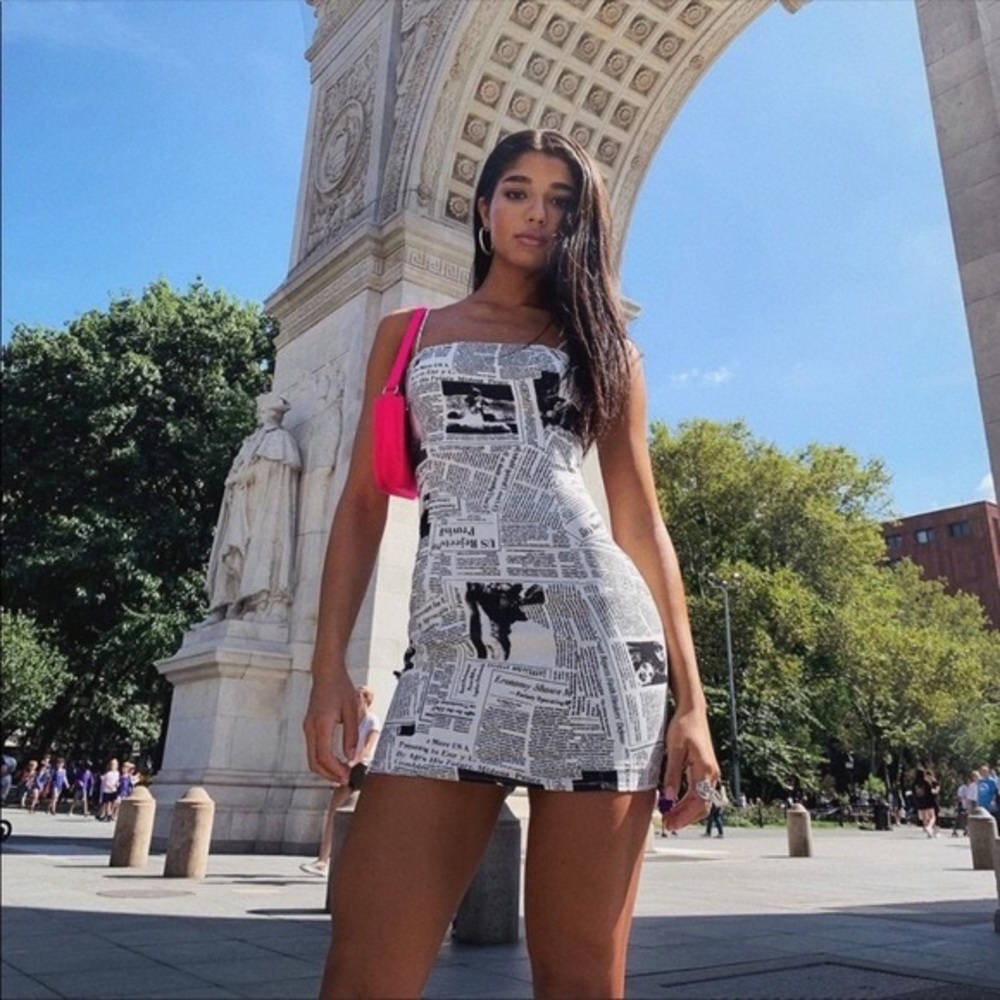 REVOLVE / Superdown Newsprint Minidress - S